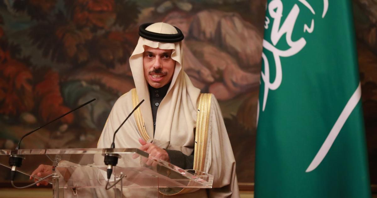 04:48 م وزير الخارجية السعودي: انتهاكات إسرائيل لاتفاق غزة 