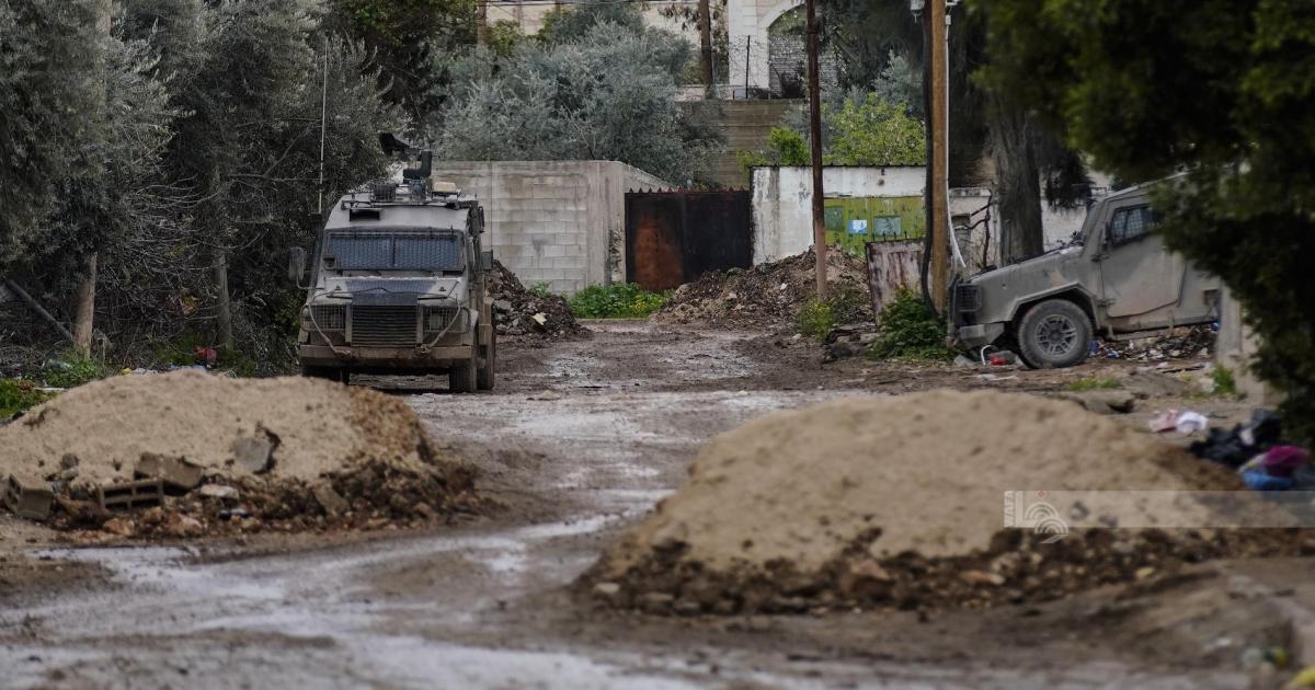 01:08 م الاحتلال يستنفر في مخيم جنين بعد نجاح دخول فلسطينيين رغم الحصار