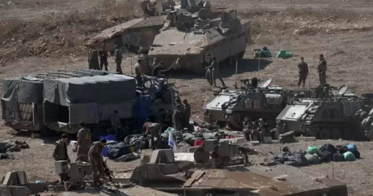 09:56 ص الجيش الإسرائيلي يرفع عدد قواعده العسكرية جنوب لبنان