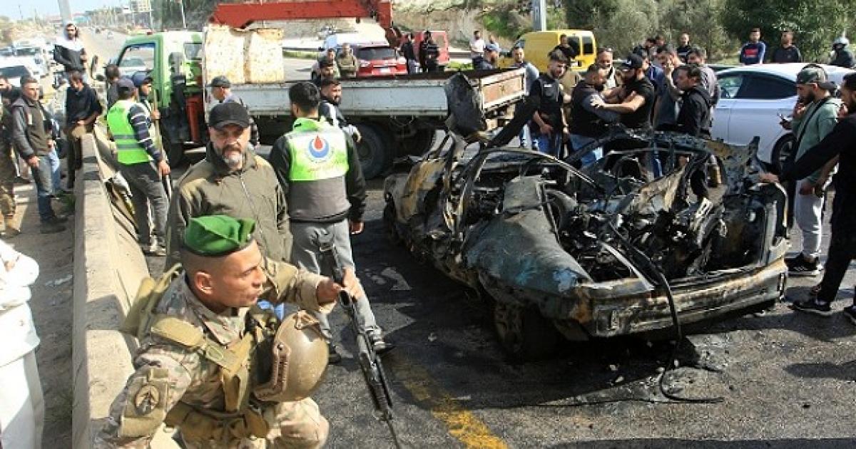 شهيد في غارة إسرائيلية استهدفت مركبة في بلدة حانين جنوب لبنان