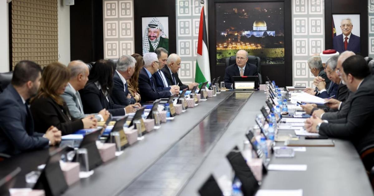 مصطفى: الحكومة مستمرة بأداء واجباتها تجاه غزة بما فيها رواتب الموظفين