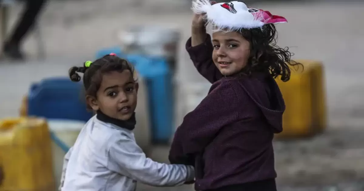 09:19 ص فتح: 50 ألف يتيم في غزة يواجهون مصيرا مجهولا بعد الحرب