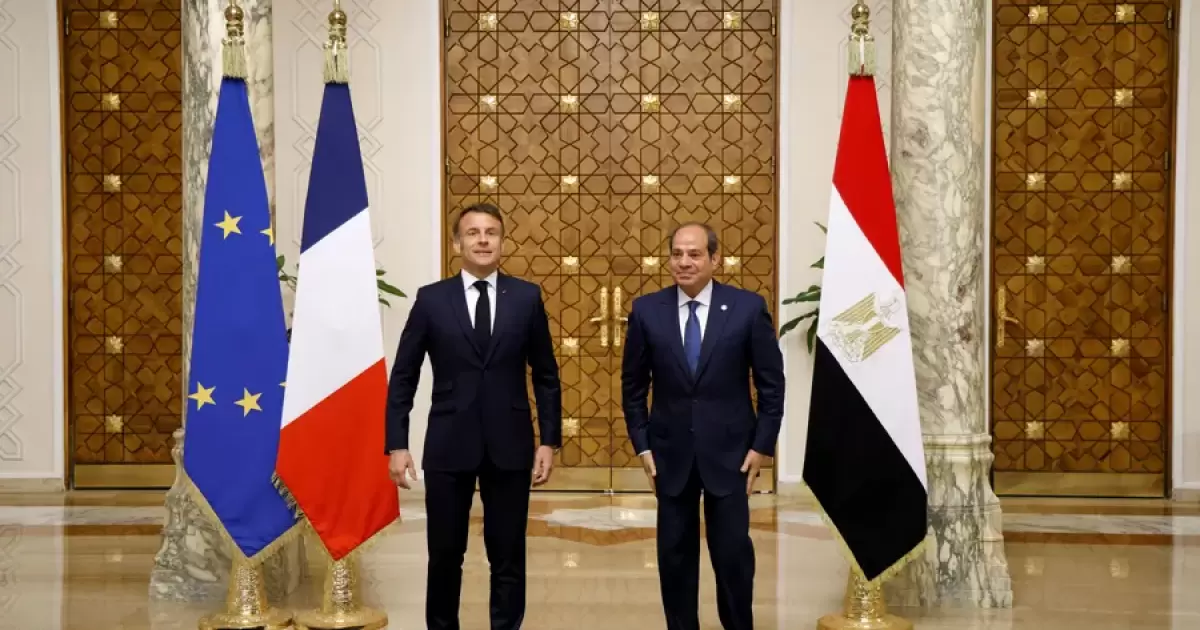 مصر وفرنسا تؤكدان ضرورة التنفيذ الكامل لاتفاق وقف إطلاق النار في غزة