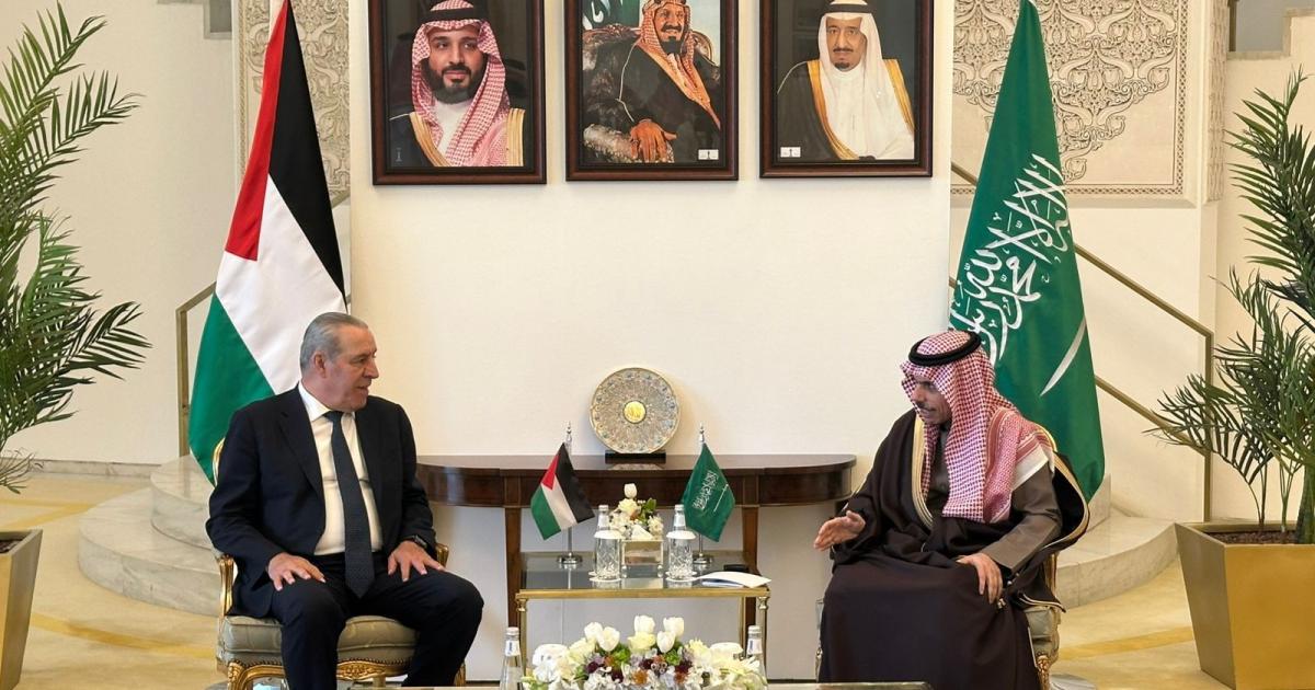 01:44 م تفاصيل لقاء وفد فلسطيني برئاسة 