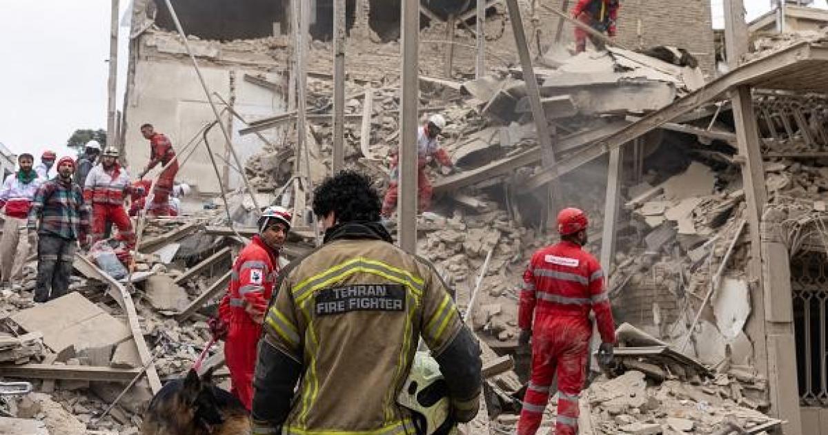 10:18 ص الجيش الإسرائيلي يعلن استهداف قادة عسكريين في الجهاد الإسلامي بطهران
