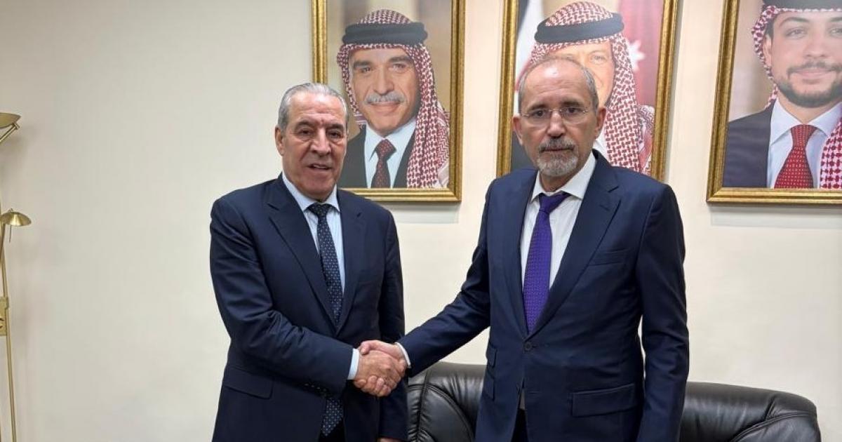 "الشيخ" يُجري مباحثات مع وزير الخارجية الأردني بشأن غزة