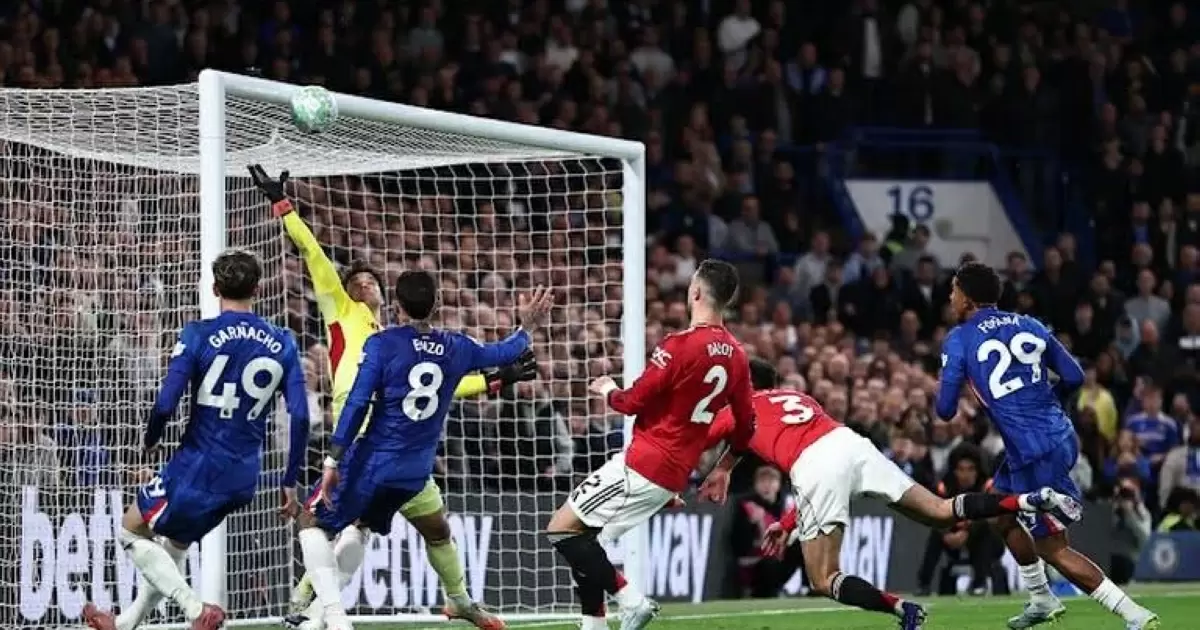 يونايتد يهزم تشيلسي بهدف كونيا ويخطف المركز الثالث