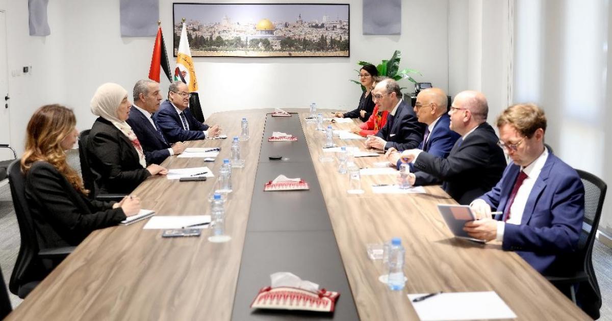حسين الشيخ يبحث مع وفد ألماني التصعيد الإسرائيلي