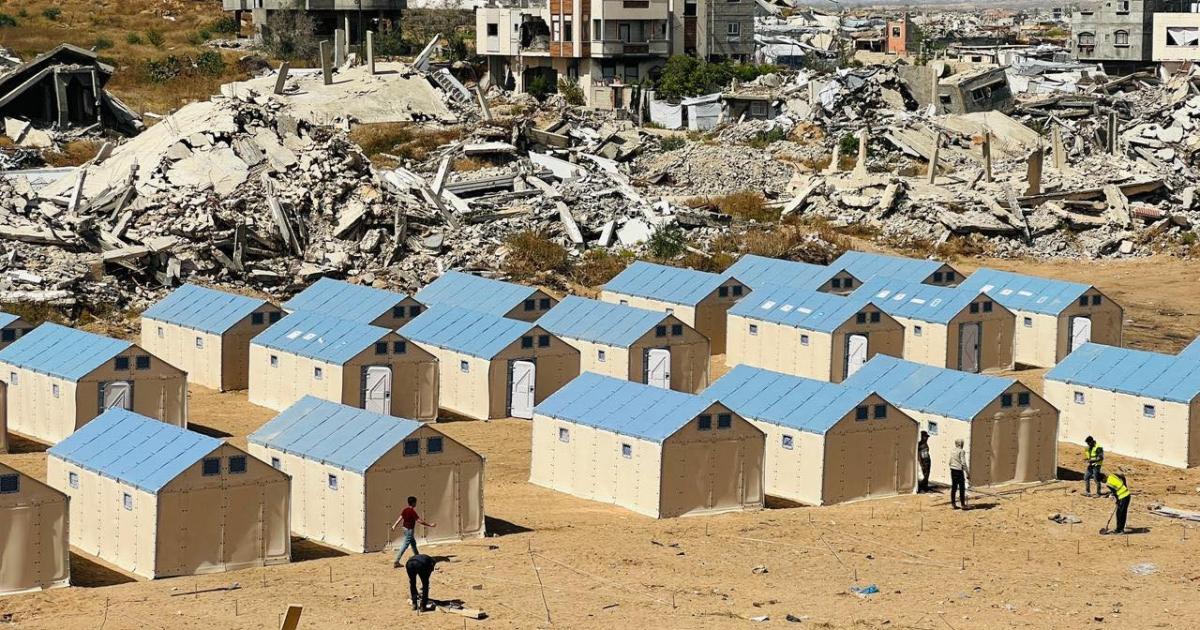 04:46 م بدء إنشاء مركز إيواء جديد للنازحين شمال قطاع غزة