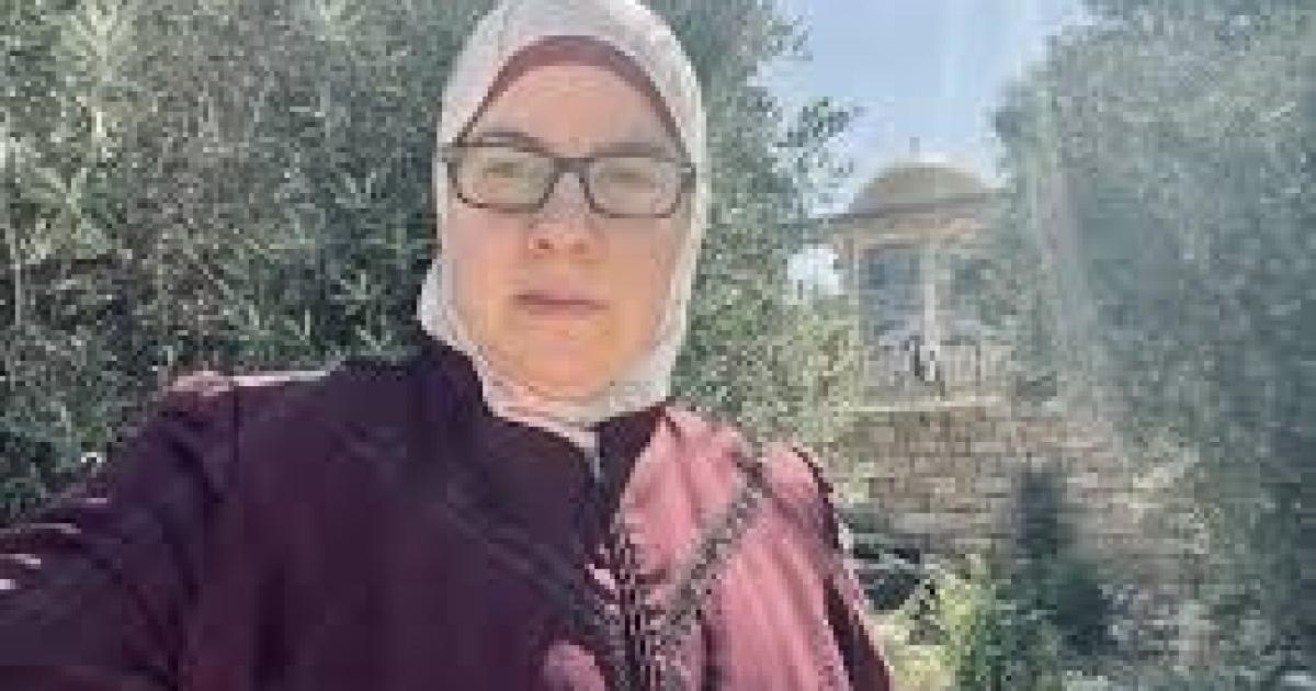بعد أكثر من عام بالحبس المنزلي.. السجن 20 شهرا لصحفية مقدسية