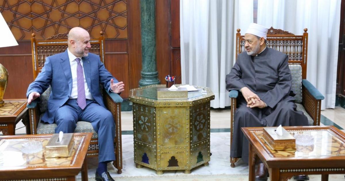 الهباش يُطلع شيخ الأزهر على المخاطر المحدقة بالقدس والمسجد الأقصى