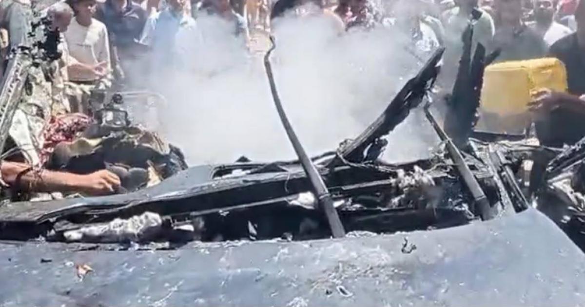 11:52 ص إصابات بينها حالة حرجة في قصف إسرائيلي استهدف مركبة جنوبي دير البلح