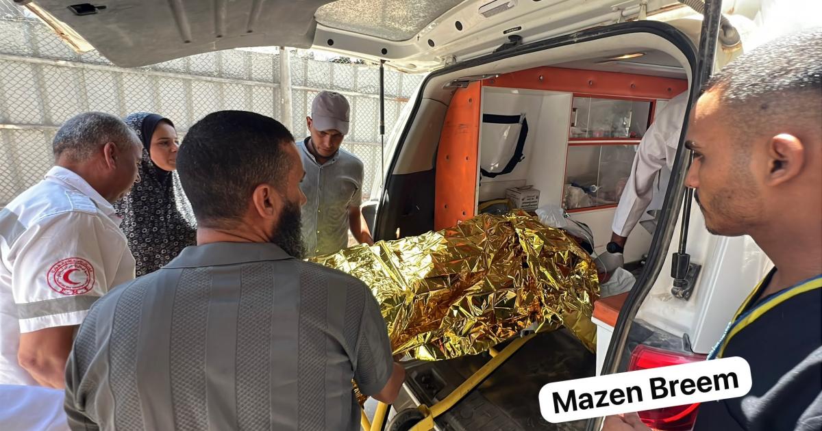 محدث: إصابة 4 مواطنين بينهم حالة خطيرة بقصف ونيران الاحتلال في خانيونس