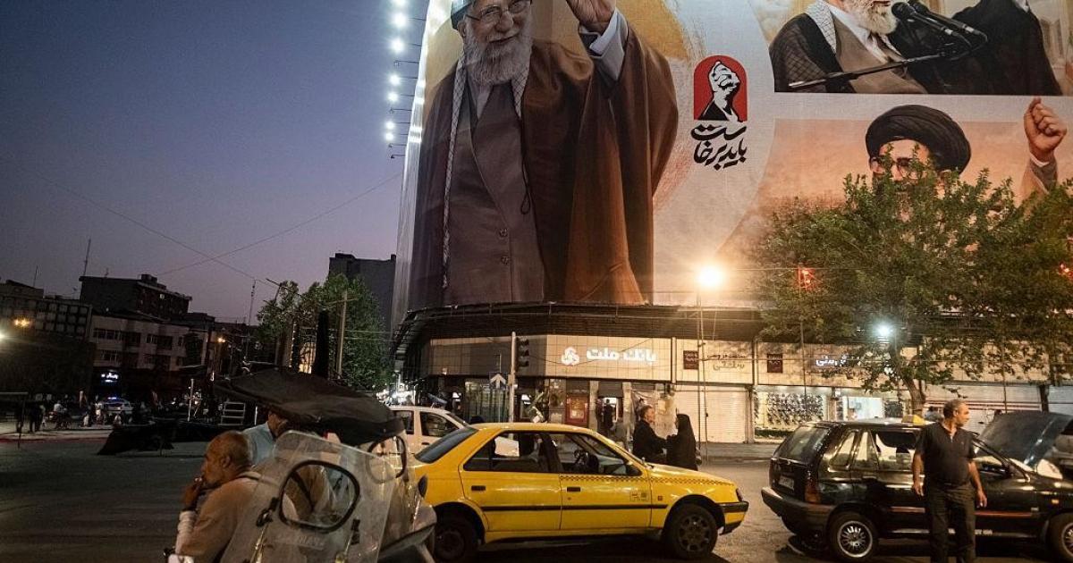 08:59 ص إيران تنفي وجود ترتيبات لاستئناف المفاوضات مع واشنطن