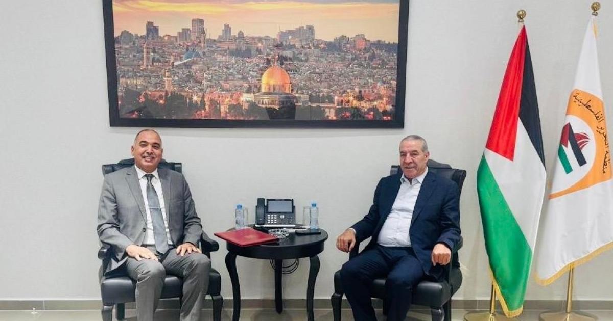 06:25 م الشيخ يستقبل سفير المملكة المغربية لدى فلسطين