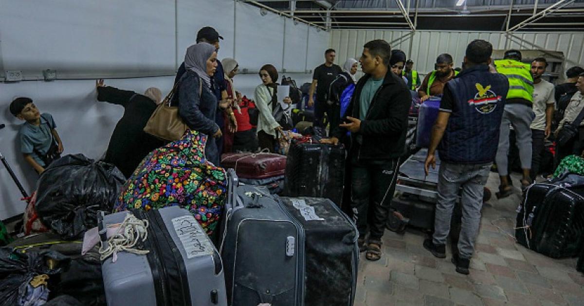الأمم المتحدة توثق انتهاكات وإهانات تمارس ضد العائدين لغزة