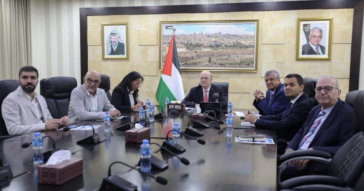 04:18 م مصطفى: جهود مكثفة للتعافي وإعادة إعمار غزة بالشراكة مع الأمم المتحدة