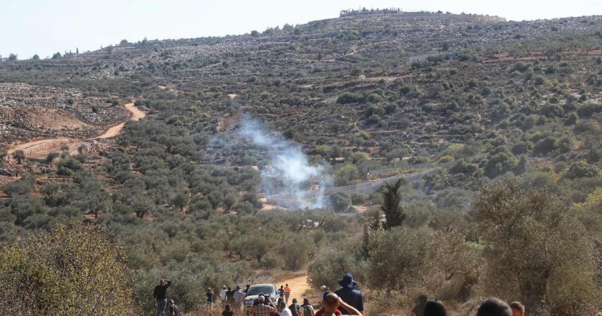 رام الله: إصابة صحفي برصاص الاحتلال وعددا من المواطنين في دير أبو مشعل