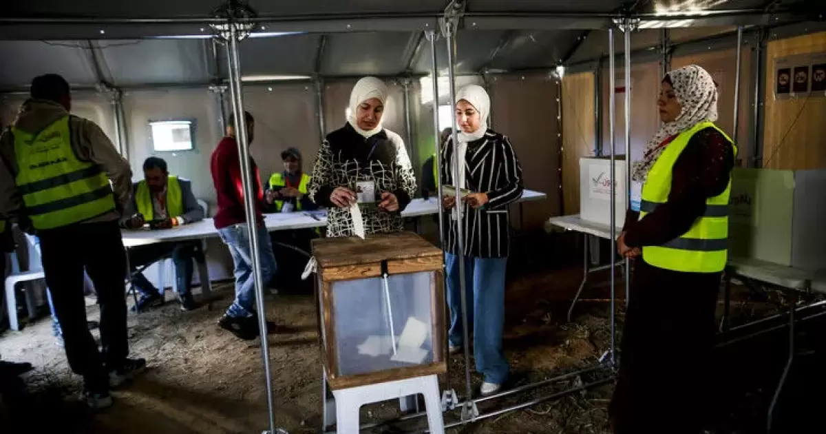 لجنة الانتخابات في غزة تراهن على الحلول المحلية لإنقاذ الانتخابات التشريعية