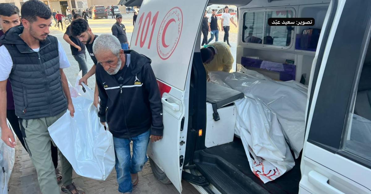 محدث بالفيديو والصور: 3 شهداء ومصابون بقصف نقطة لوزارة الاقتصاد في مواصي رفح