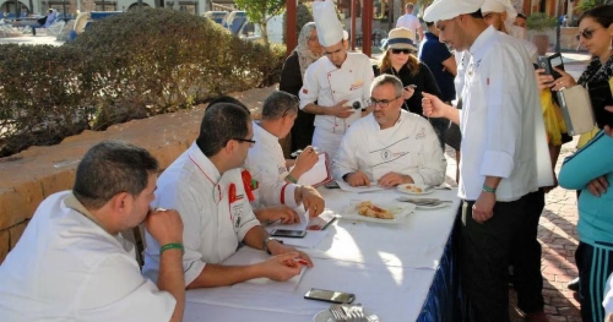 الشيف الفلسطيني حاتم حسن سفيرا للاتحاد الدولي للطهاة العرب وكالة سوا
