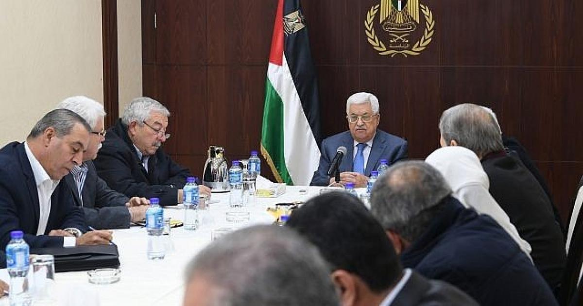 02:58 م الرئاسة الفلسطينية تُحذّر من خطورة القرار الإسرائيلي بشأن أراضي الضفة