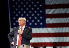 المرشح الجمهوري يعد الأوفر حظا للفوز بترشيح الحزب