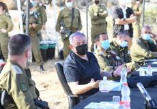 بنيامين نتنياهو خلال تفقده مناورات السهم القاتل على الحدود الشمالية