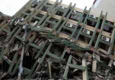 إحدى البنايات التي تضررت بفعل الزلزال في الإكوادور