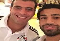عماد متعب مع الدولي المصري محمد صلاح نجم ليفربول الانجليزي -ارشيف-
