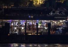 جانب من الملهي