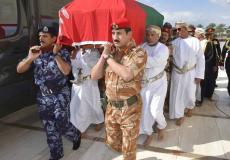 جثمان قابوس بن سعيد يوارى الثرى في مسقط