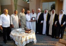 التواصل الجماهيري في زيارة لعائلة مقاط