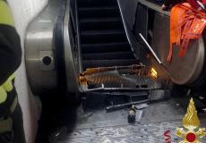 إصابة 15 مشجعا بانهيار درج متحرك في مترو روما