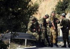 أرشيفية لعناصر من الجيش الجزائري أثناء ملاحقة مسلحين