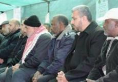 جانب من تقديم واجب العزاء