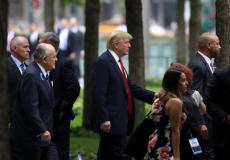 ترامب ينافس كلينتون في السباق إلى البيت الأبيض.