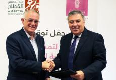 بنك فلسطين ومؤسسة عبد المحسن القطان يوقعان اتفاقية لتجديد دعم مشروع المكتبة المتنقلة