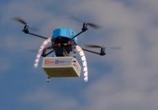 طائرات بلا طيار "درونز"