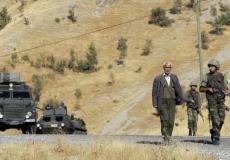 عناصر من الجيش التركي على الحدود مع العراق