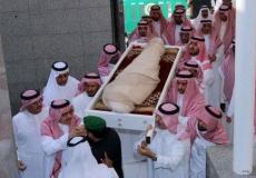 شاهد الصلاة على الفغم في الحرم المكي - سبق