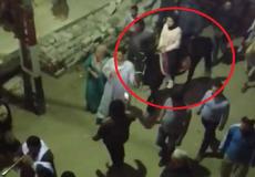 قرية مصرية تزف ممرضة على ظهر الحصان بعد خروجها من الحجر الصحي