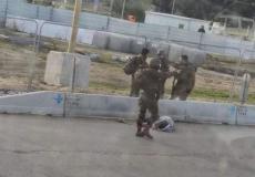 من مكان إطلاق النار على الشاب