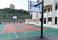 ملعب كرة قدم في أحد المدارس