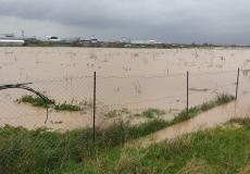 الاحتلال يفتح عبارات المياه شرق غزة ويغرق مئات الدونمات