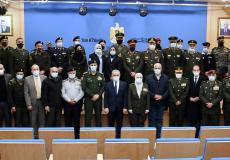 خلال تكريم محمد اشتية اليوم لضباط من المؤسسة الأمنية