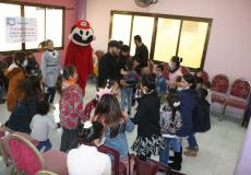 فريق الحنّون الإعلامي وهمسات للصرافة ينفذان حفل للأيتام بعنوان بسمـــة أمل