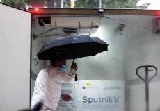 السلطة تعتزم نقل كمية من اللقاح الروسي الى غزة