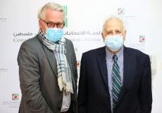 رئيس لجنة الانتخابات ناصر يلتقي مبعوث الأمم المتحدة لعملية السلام وينسلاند