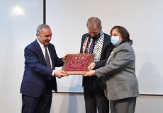 خلال تكريم  ممثل مكتب منظمة الصحة العالمية في فلسطين جيرالد روكنشوب